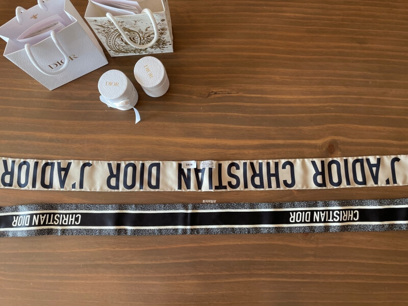 디올 미차 스카프 오블리크&몽테인 - 배색 비교