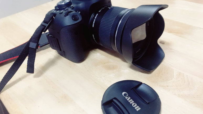 입문용 DSLR 캐논 750D 1