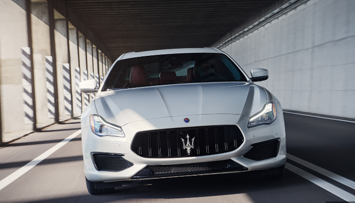 마세라티 콰트로포르테 중고차 가격 시세표 연비