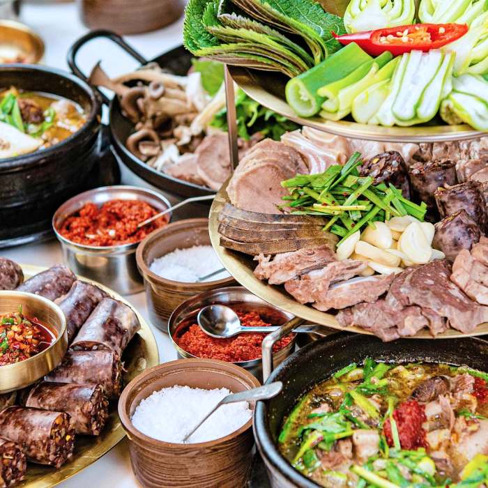 생방송투데이 경기 광주 장지동 고사리 얼큰 순대국 눈꽃 차돌 곱창 순대전골 맛집