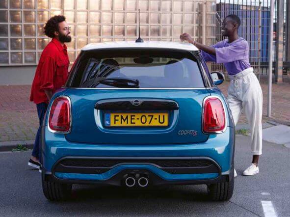 미니쿠퍼5도어-S-후면