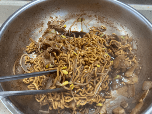 코스트코 대패삼겹살로 짜파게티 200% 맛있게 끓이는 법(성시경 레시피)