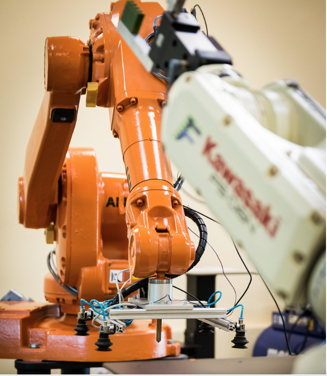 로봇에는 어떤 종류가 있나? 미래 기술을 나누는 로봇의 분류와 활용