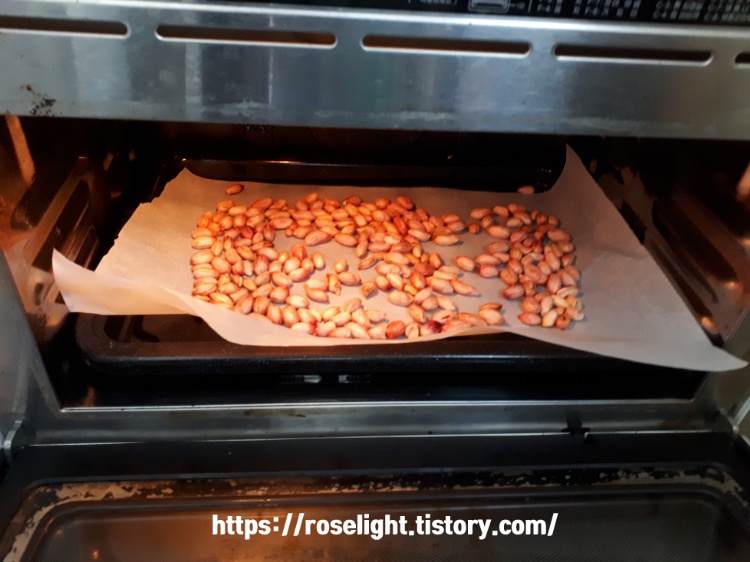 생땅콩볶기-땅콩볶음