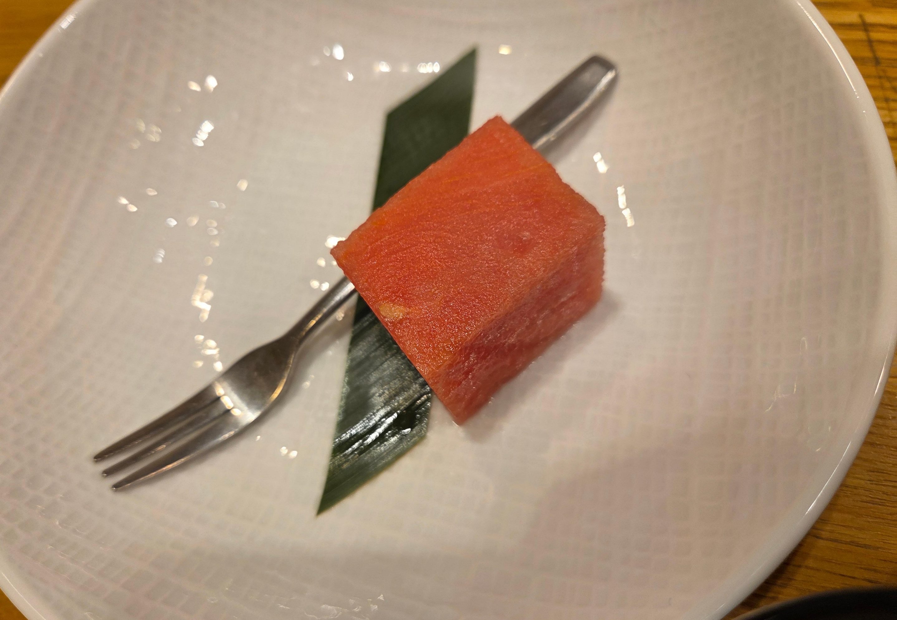 가매일식 디너 코스, 후식으로 제공된 수박 한 조각