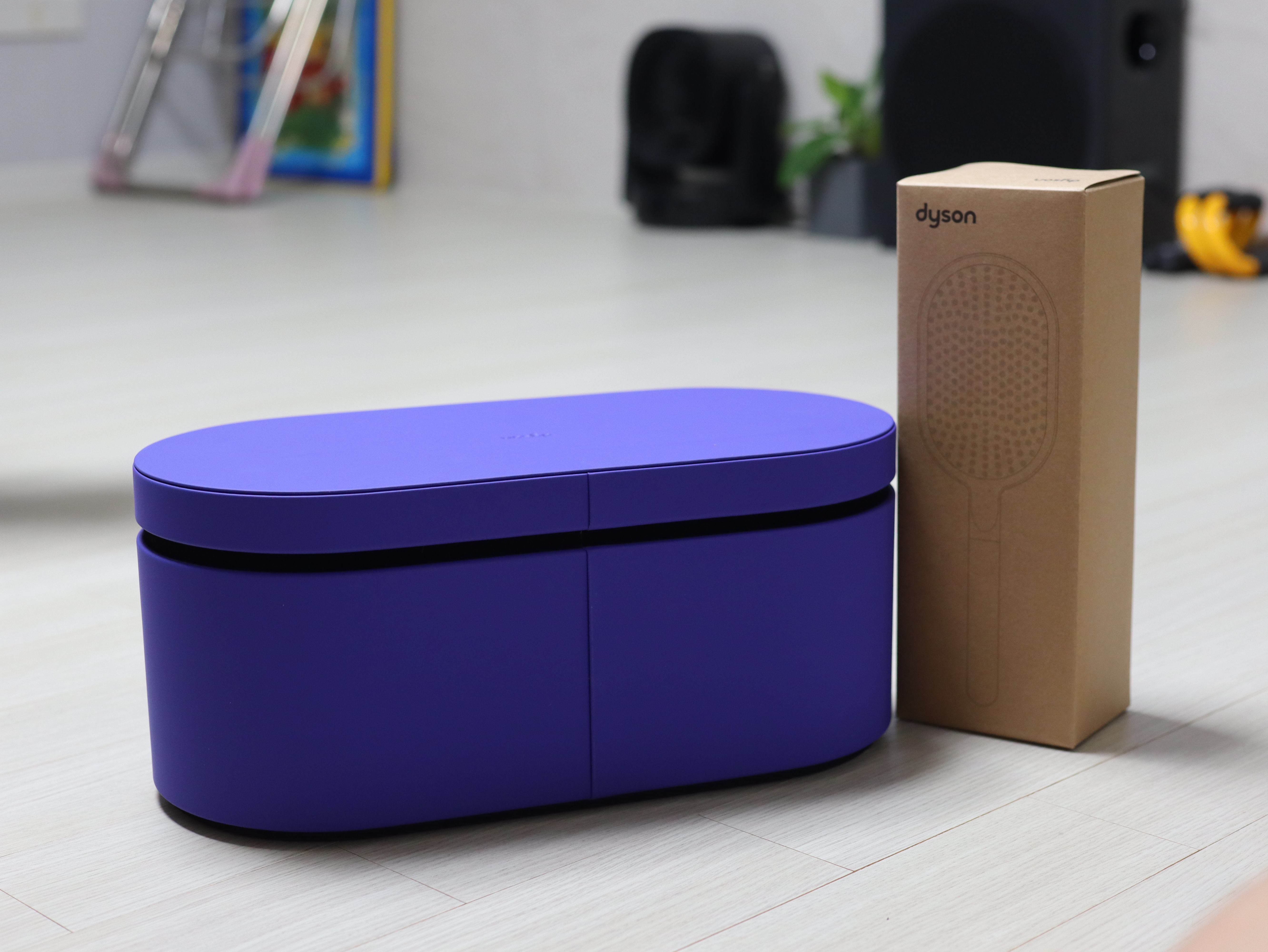 다이슨 에어랩 HS05 파손 후 외관 상태