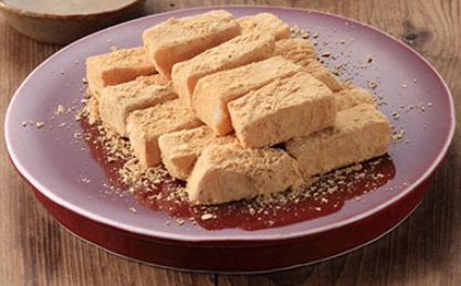 한국의 떡 종류 봉치떡-인절미