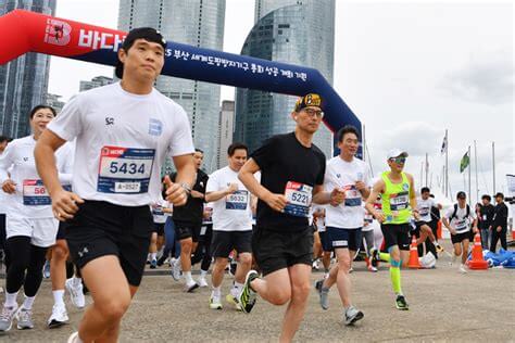 4월 전국 마라톤 대회 관련 사진