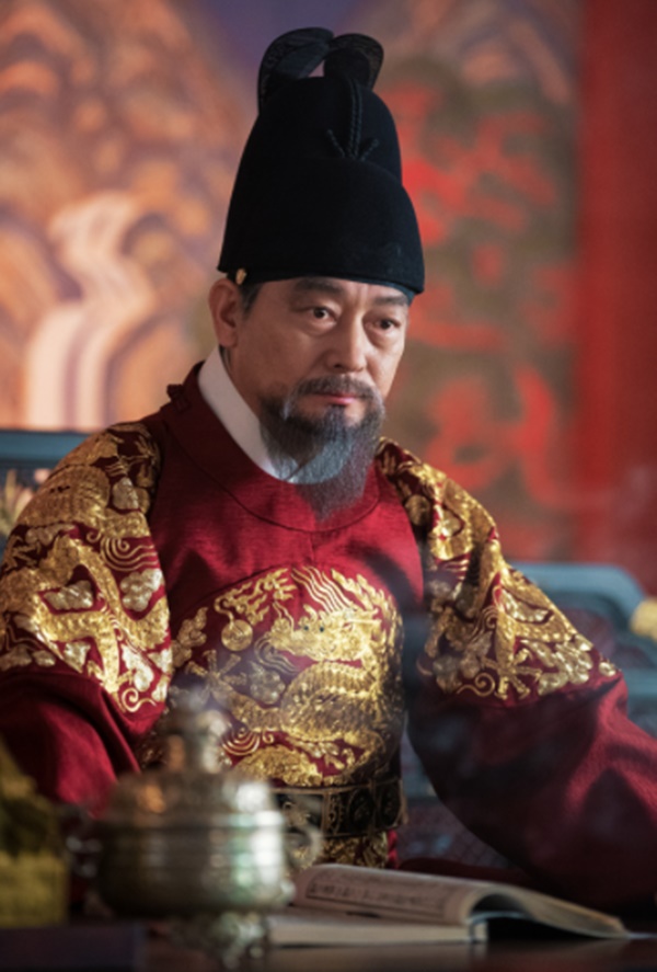 홍천기 등장인물