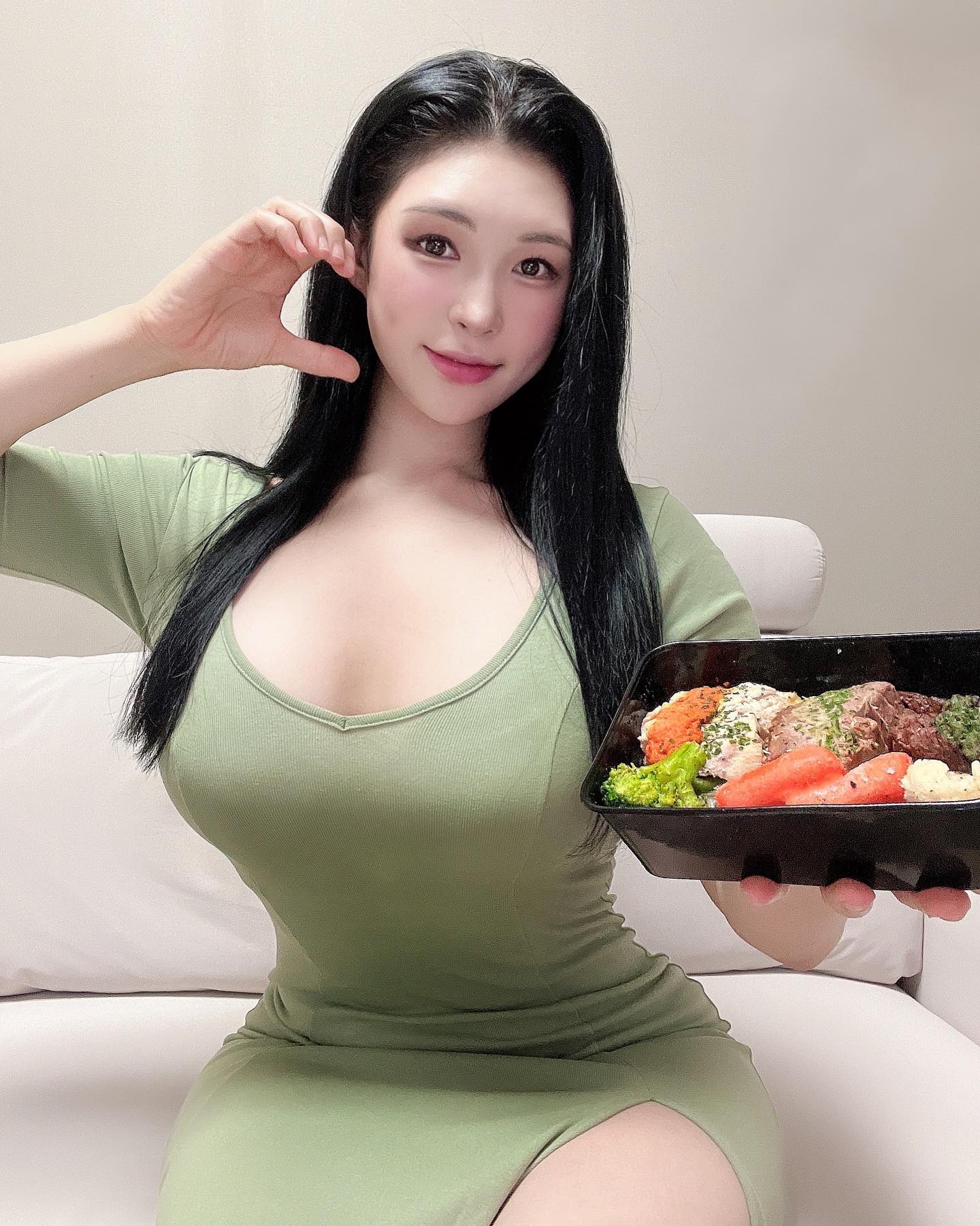 피트니스 트레이너 엉다니