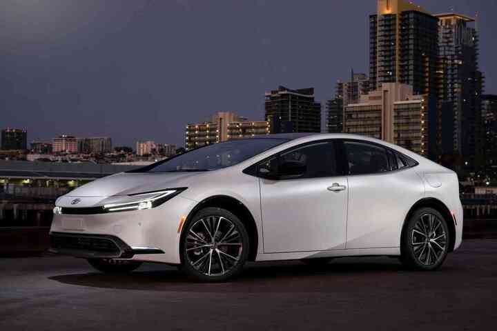 도요타 프리우스 5세대 하이브리드 연비 가격 국내출시 사전예약