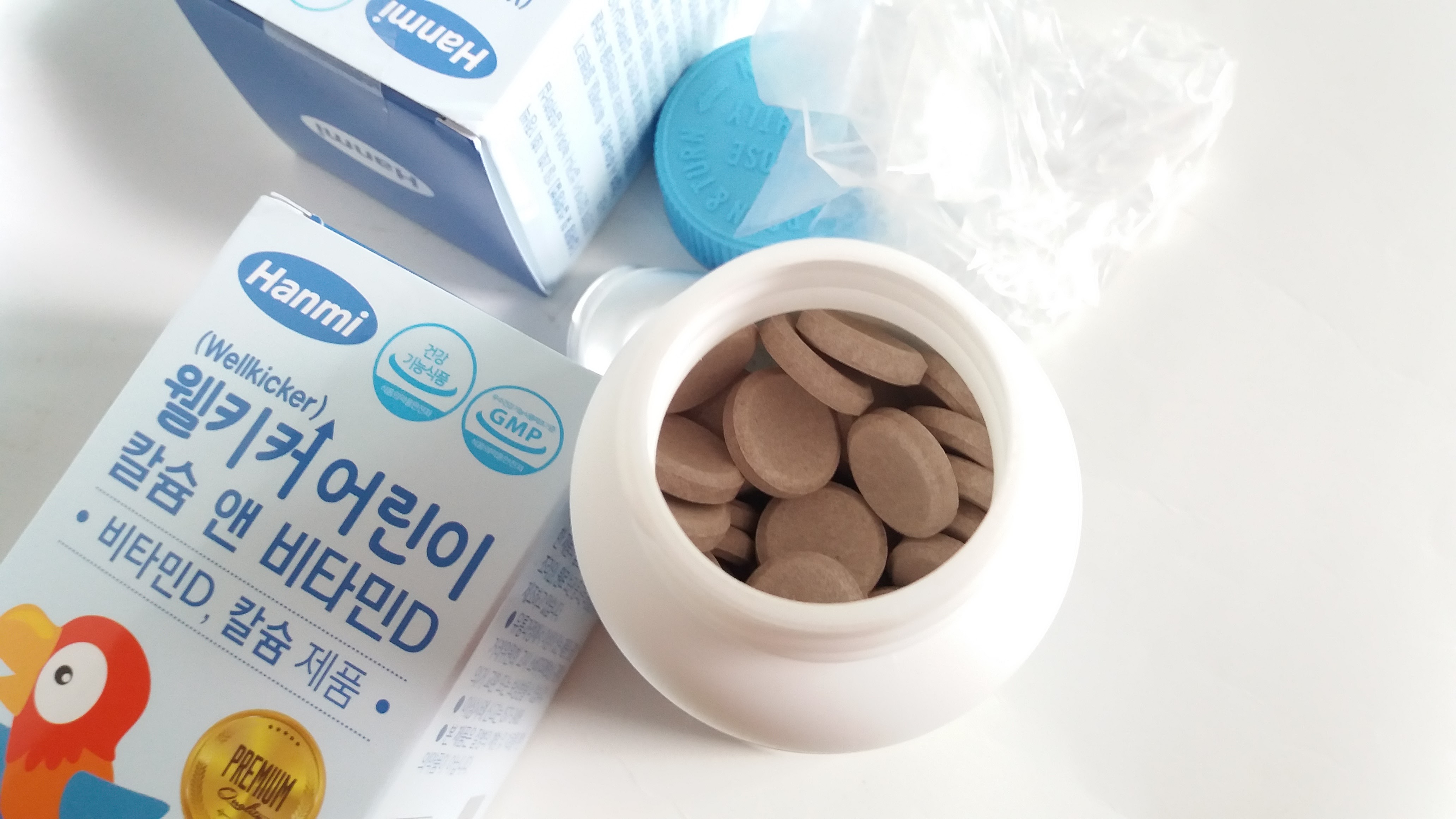 ์ฐํค์ปค ์ด๋ฆฐ์ด ์นผ์์ 