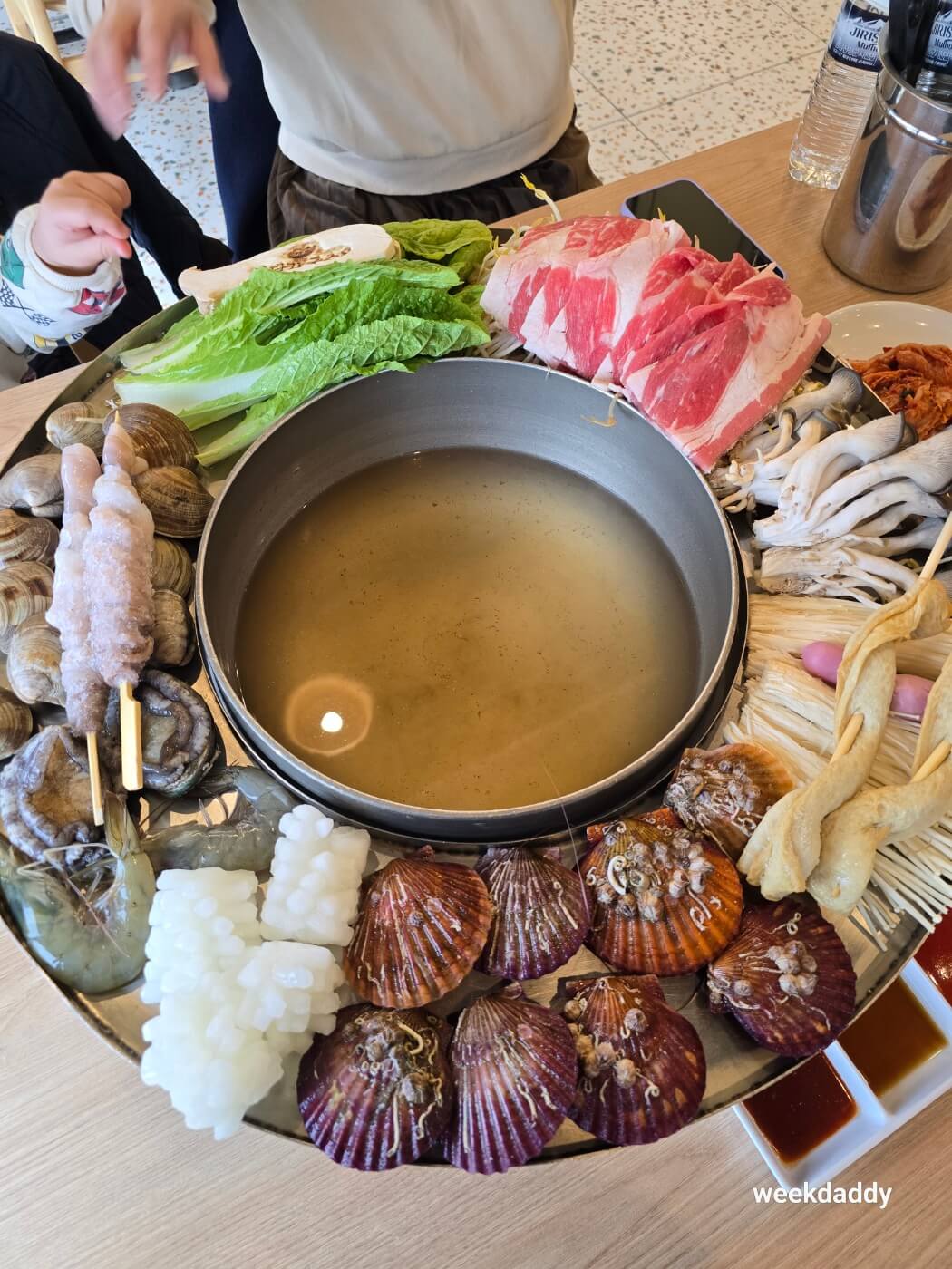 바담칼국수 꽃쟁반 칼국수 2인