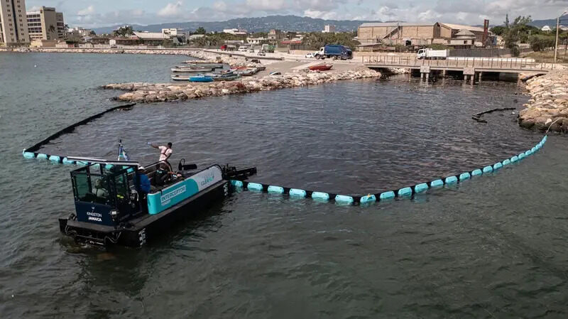 OCEAN CLEANUP社의 해양쓰레기 수거기술