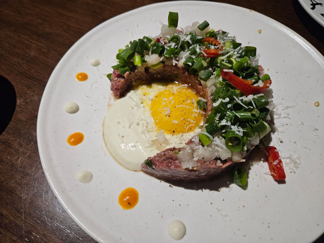 윤공 퓨전한식 육회