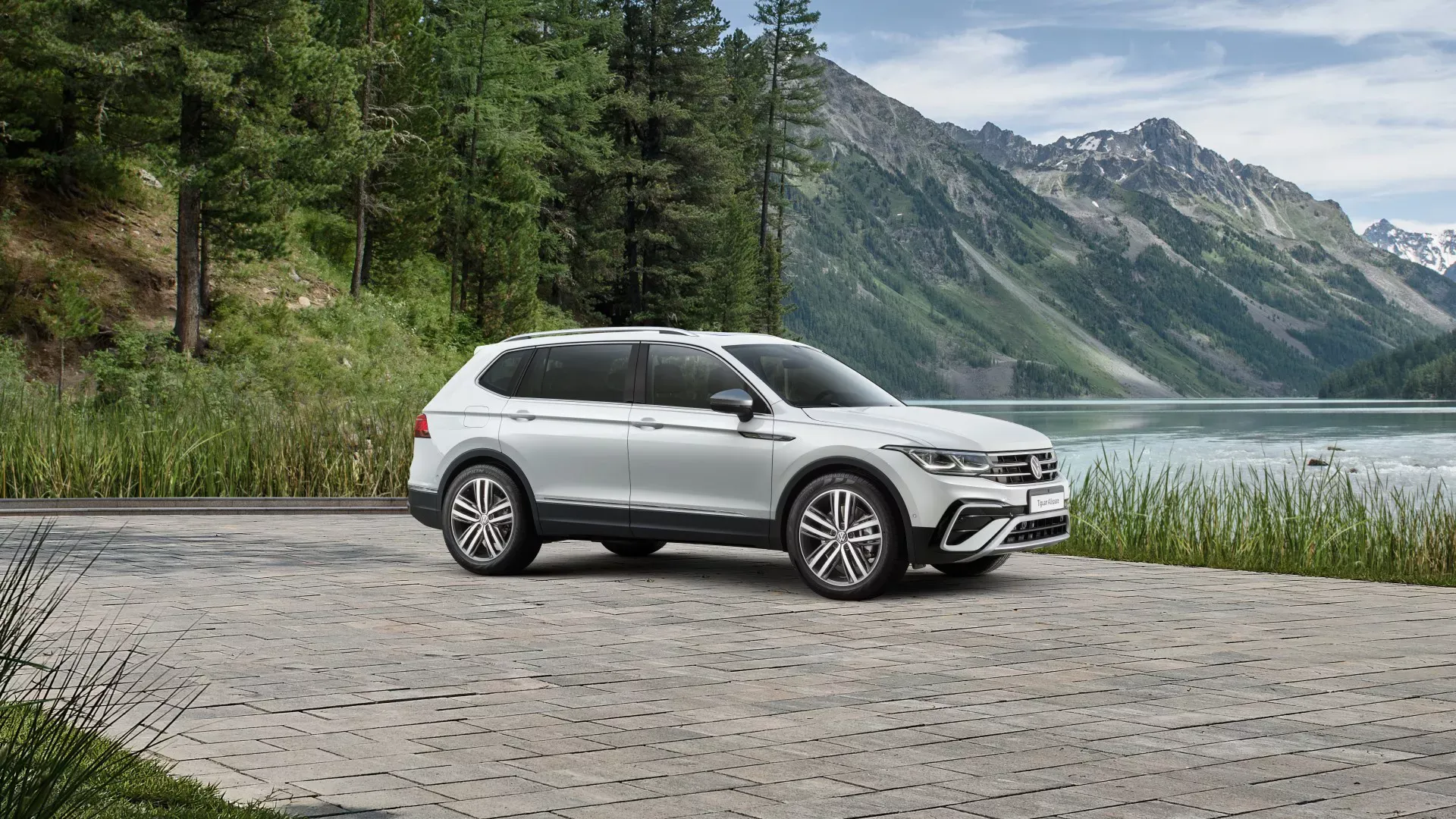 폭스바겐 티구안 이미지