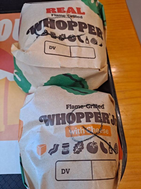 버거킹 큐브스테이크와 와퍼주니어