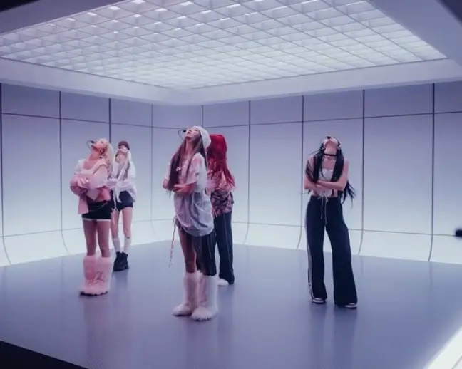 르세라핌 LE SSERAFIM 멤버프로필 본명 국적 나이 키 혈액형 MBTI 쏘스뮤직 하이브