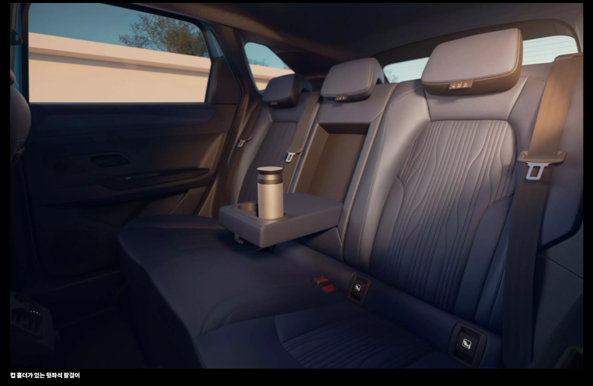 르노 보레알 뒷자석