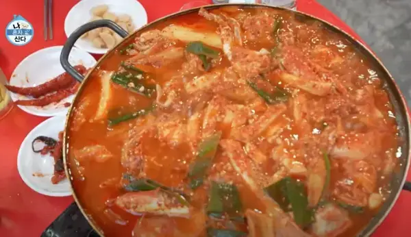 나혼자산다-도영-맛집-사진