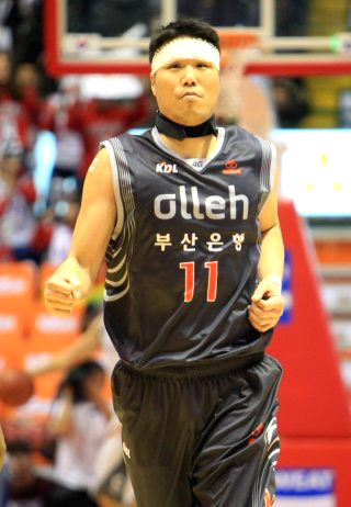 서장훈 프로필 나이 키 재산 재혼 이혼 자녀 음주운전