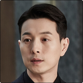 박상무 (정성일)