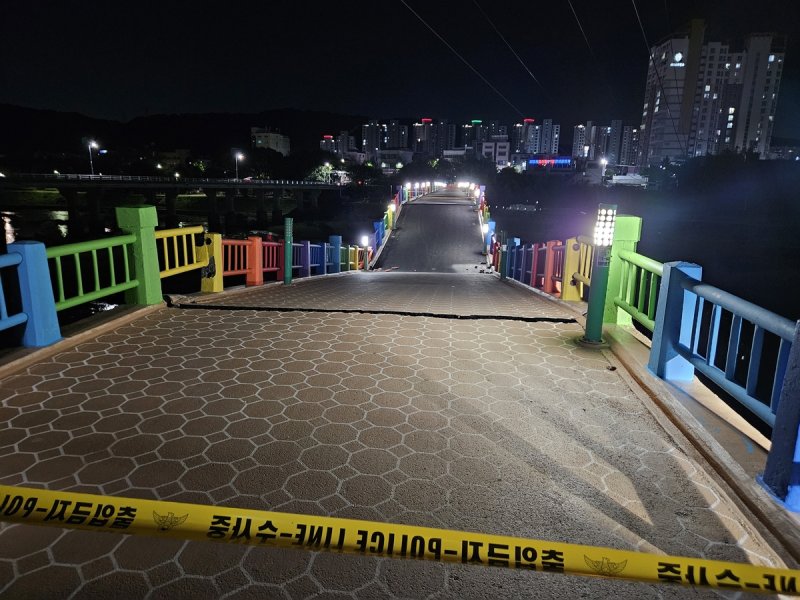 100년 지킨 구 삼호교 붕괴···태화강 물폭탄이 삼킨 문화유산