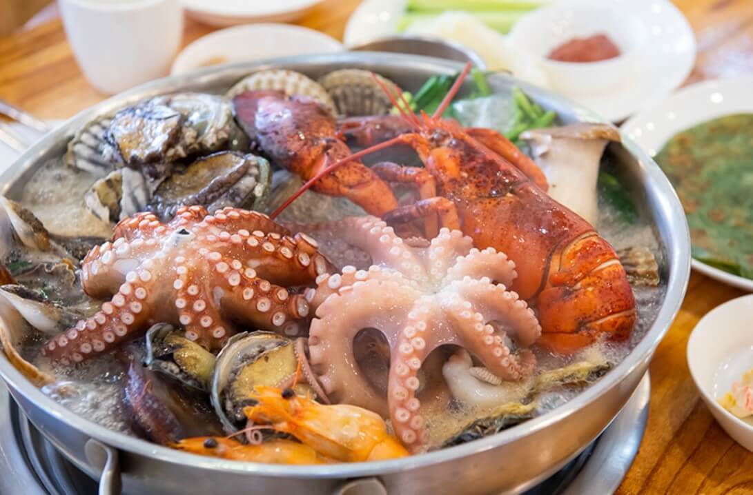 생생정보통 바닷가재해물탕 인천 부평 맛집 고수의 부엌