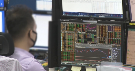 테슬라 주가 기회 위기