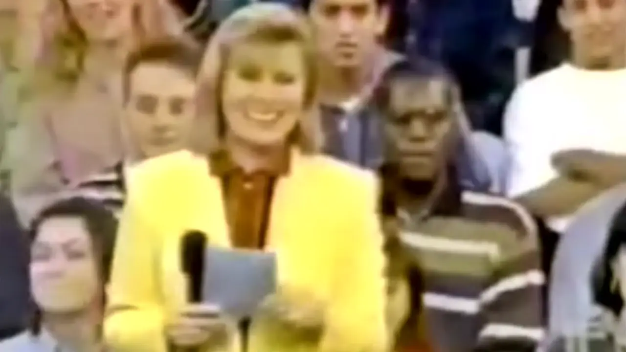 Jenny Jones 쇼란 코미디언 제니 존스가 진행하던 1990년대의 토크쇼다
