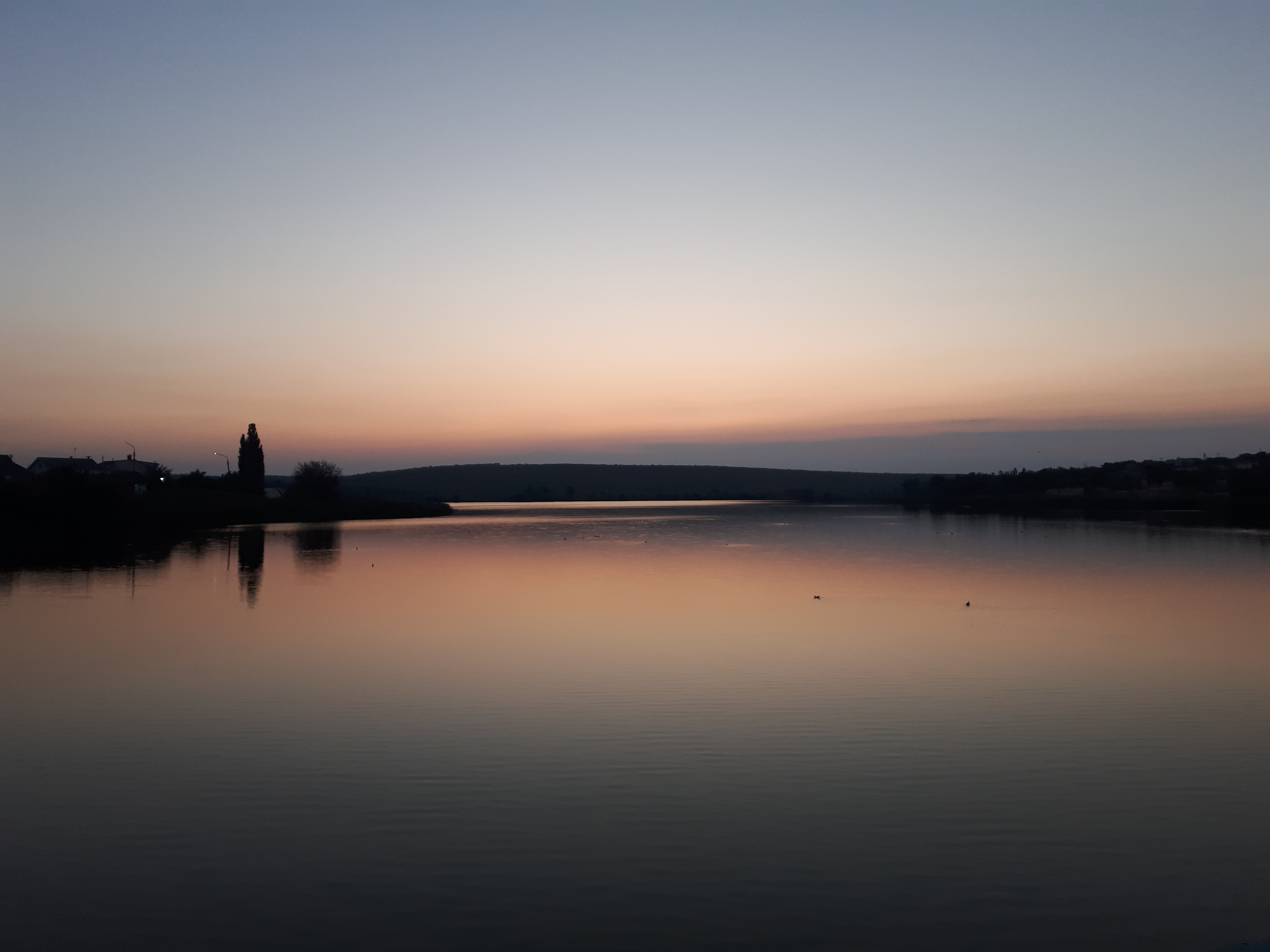 우크라이나 바실리우카 노을진 드니프로 강변 풍경