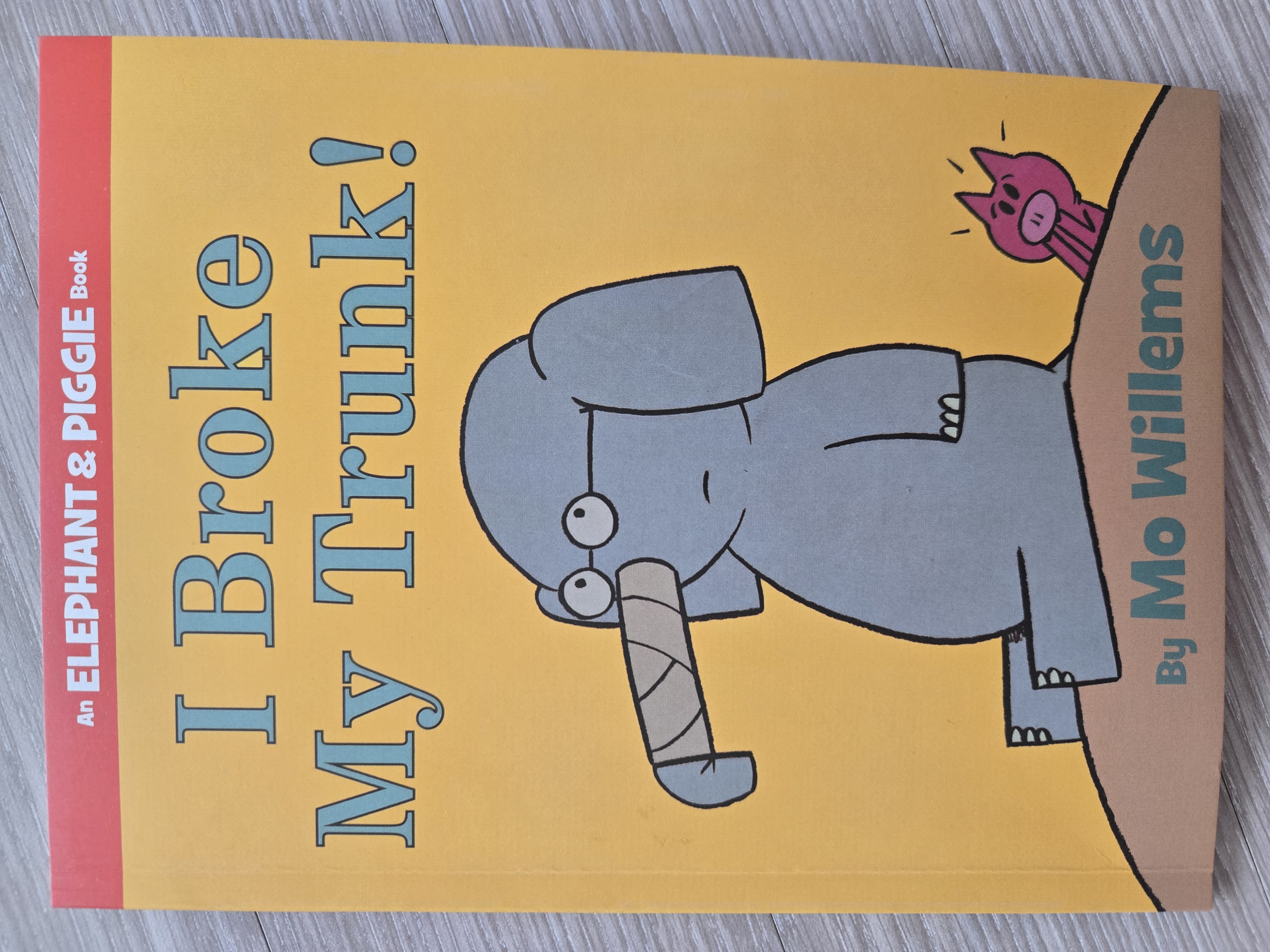 아이와 함께 읽는 『I Broke My Trunk』 - 왜 코끼리 코는 영어로 Trunk일까?