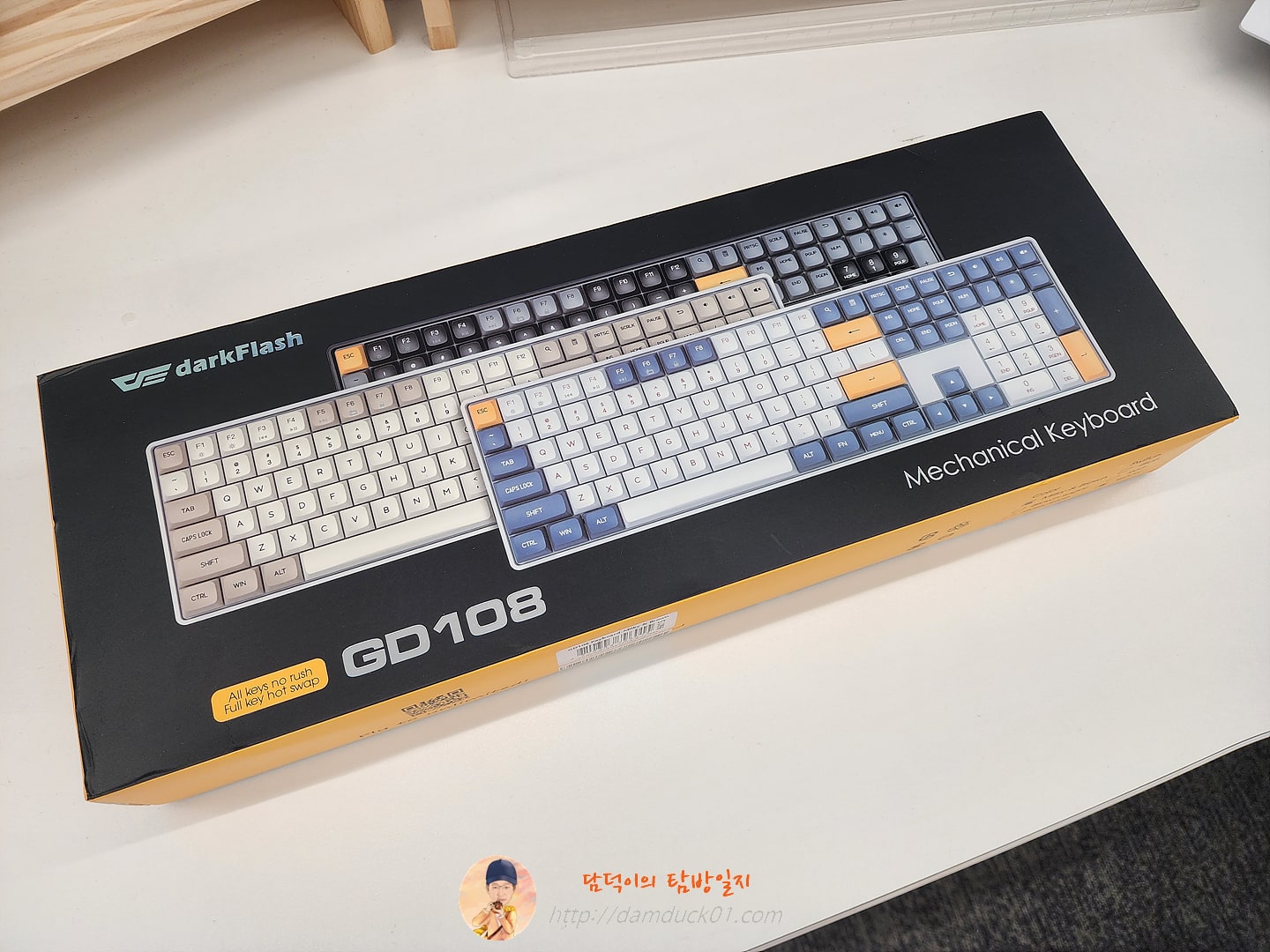 GD108-White