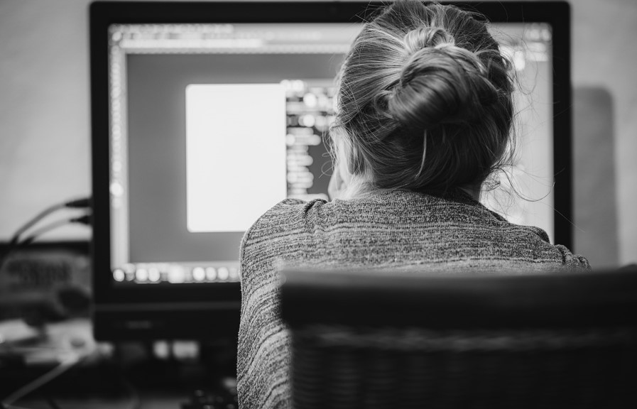 일하는 직장인 사진