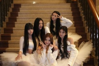 MEOVV 국적 소속사 키