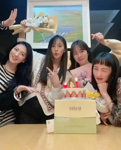 2세대 대표 걸그룹 카라(KARA)