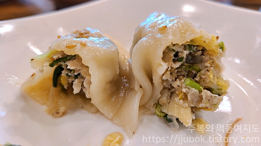 격이다른수제만두-만둣국-고기만두-2