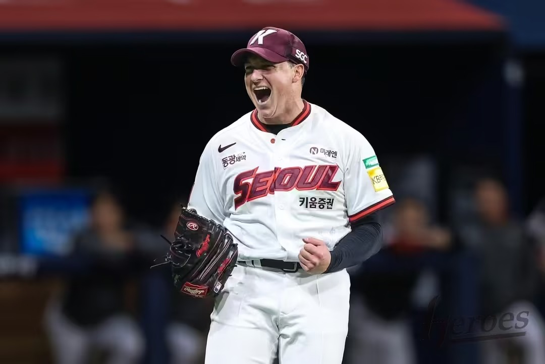 LG 무득점 봉쇄한 로젠버그, 키움의 반등을 이끌다
