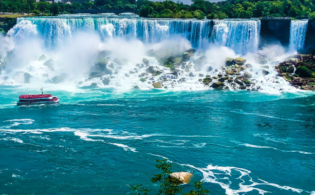 niagara hotel with falls 나이아가라에서 배타기 캐나다쪽 배