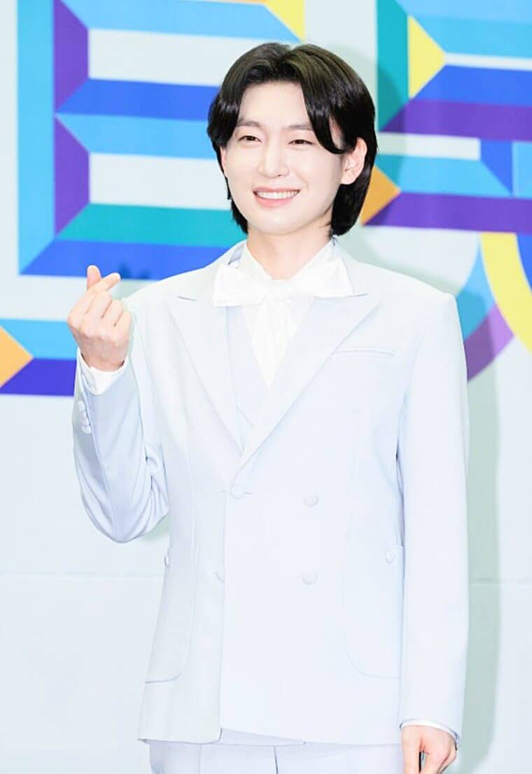 가수-김용빈