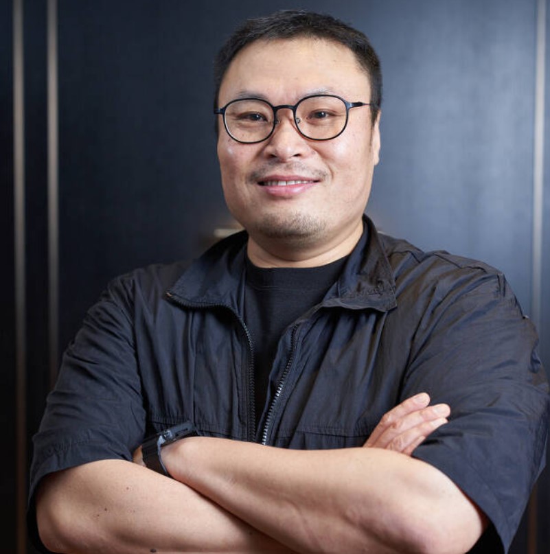 무빙의 강풀 웹툰작가