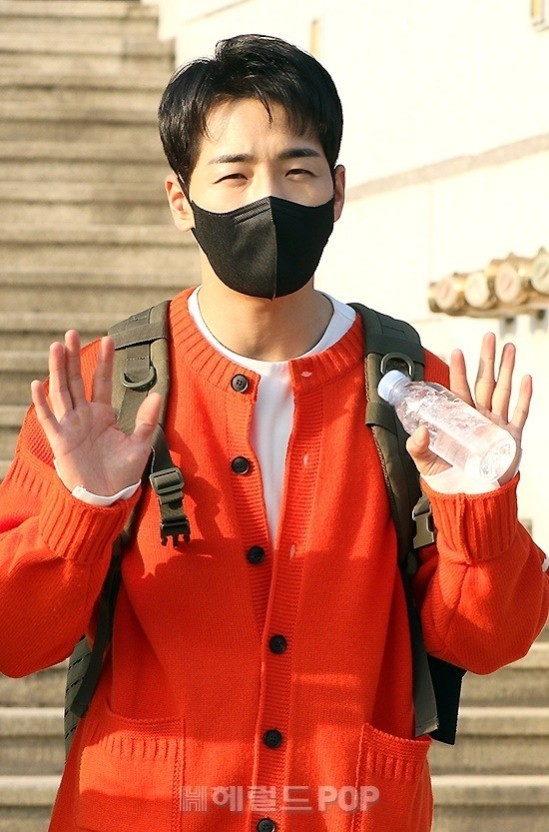 박군한영 열애