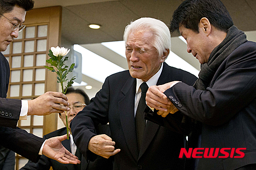 김영삼 전 대통령 관련 추모 역사 사진 3