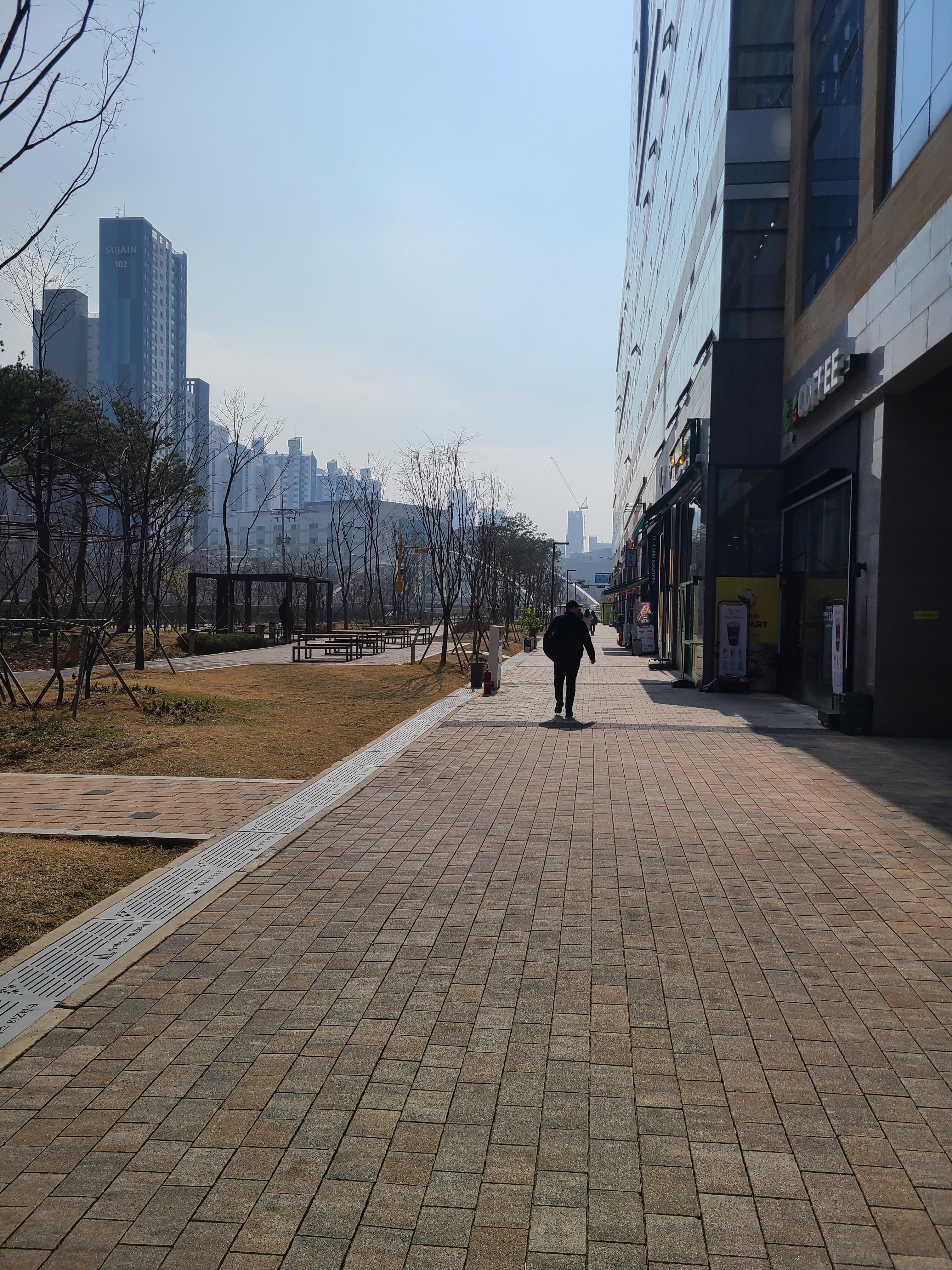 안양아이에스비즈타워 외관 및 주변환경10