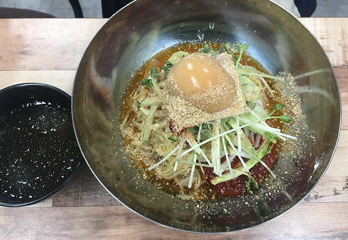 까치가야밀면-비빔밀면