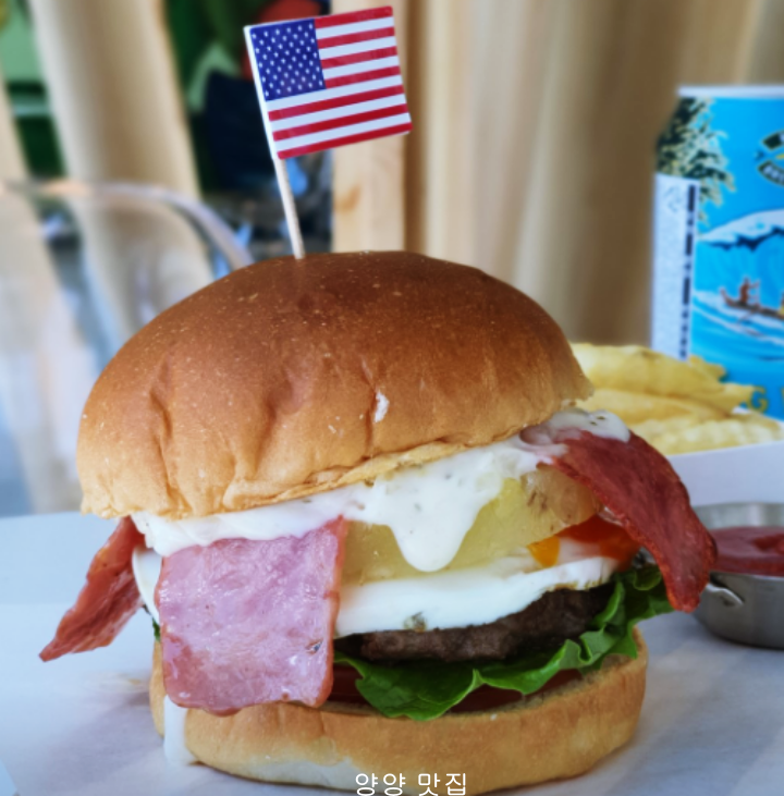 버거월드-햄버거-사진