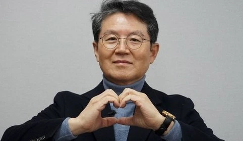 윤갑근 프로필 나이 고향 학력 경력 지역구