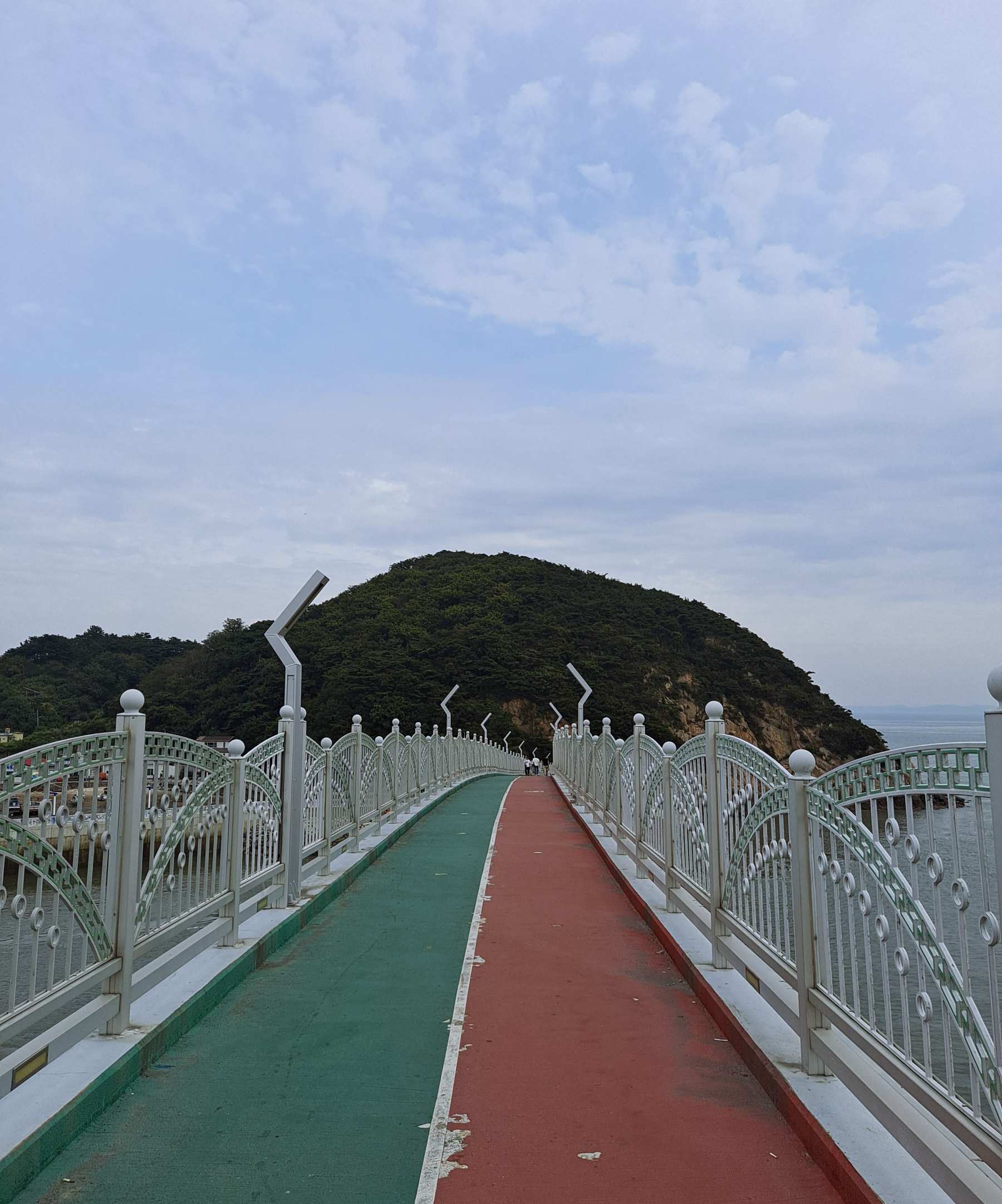 앞에 소무의도가 보이다