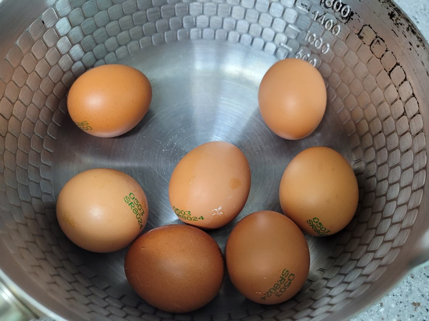 실온에 계란 꺼내놓기