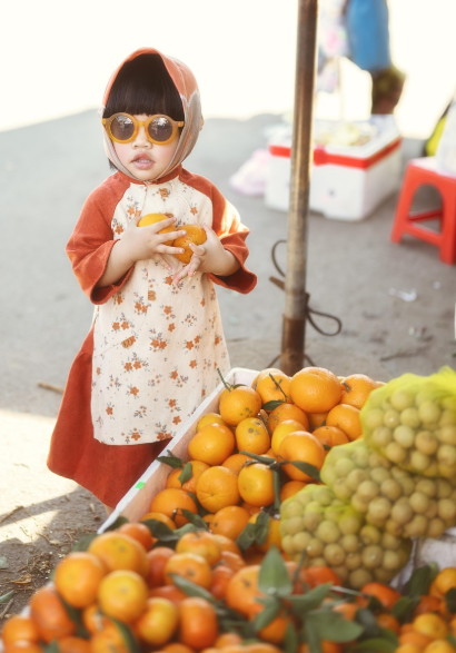 아이에게 가르치는 공공장소 예절: 카페&middot;마트&middot;엘리베이터에서 지켜야 할 약속 알려주기